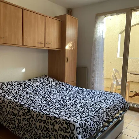 Apartmán Studio Climatise A Avec Terrasse, Acces Plage Direct, Parking, Et Sports Nautiques - Fr-1-225c-97 *